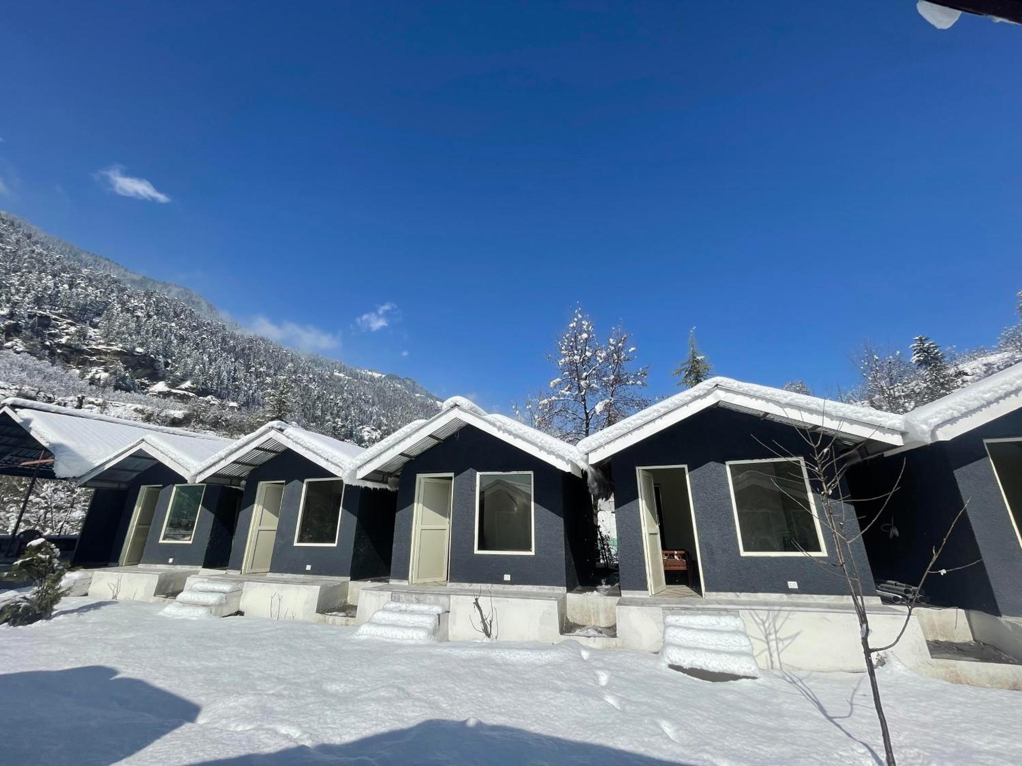 Aliste - A Boutique Cottages Resort, Manali - Manali (Himachal Pradesh) — Photos 2